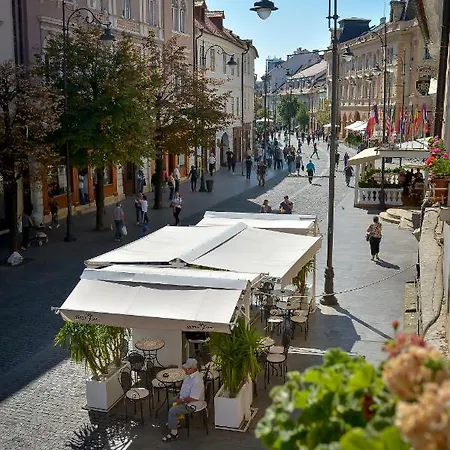 아파트 Balcescu